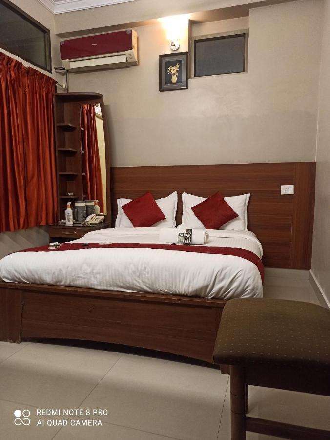 Hotel I-Way Residency Perungudi Chennai Luaran gambar